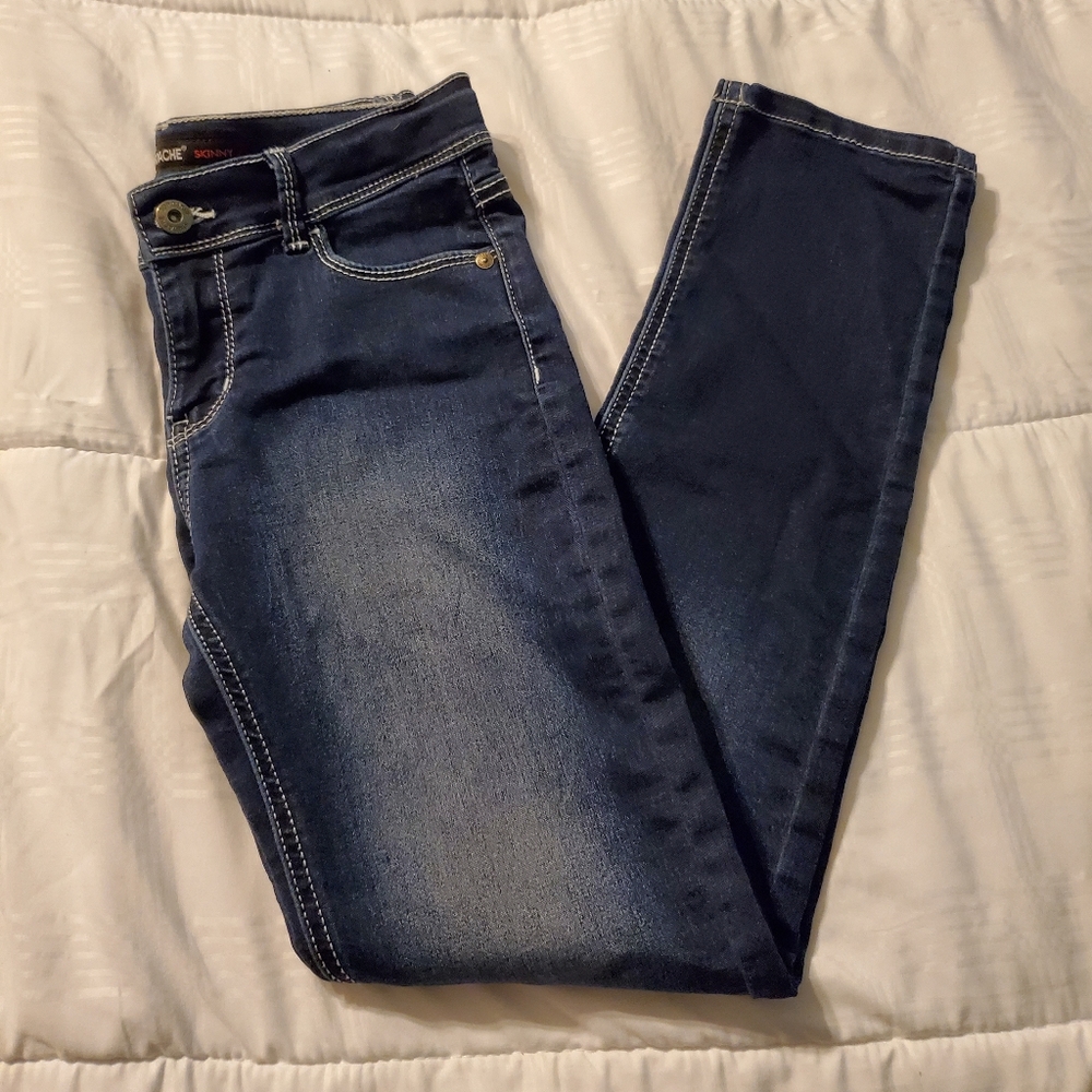 Girl's blue jeans